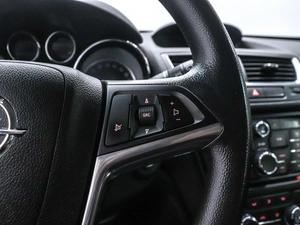 Внедорожник Opel Mokka 2014 года, 799000 рублей, Красноярск