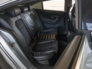 Седан Volkswagen Passat CC 2011 года, 1020000 рублей, Краснодар