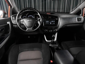 Хетчбэк Kia Ceed 2014 года, 919000 рублей, Тюмень