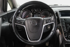 Хетчбэк Opel Astra 2011 года, 599000 рублей, Новокузнецк