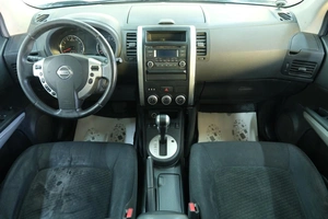 Внедорожник Nissan X-Trail 2012 года, 1269000 рублей, Омск