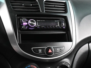 Седан Hyundai Solaris 2012 года, 900000 рублей, Аксай