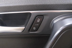 Седан Volkswagen Passat 2012 года, 1419000 рублей, Новокузнецк