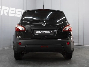 Внедорожник Nissan Qashqai 2013 года, 930000 рублей, Омск