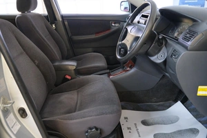 Седан Toyota Corolla 2002 года, 599000 рублей, Омск