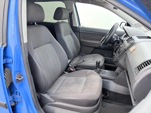 Хетчбэк Volkswagen Polo 2006 года, 323000 рублей, Орёл