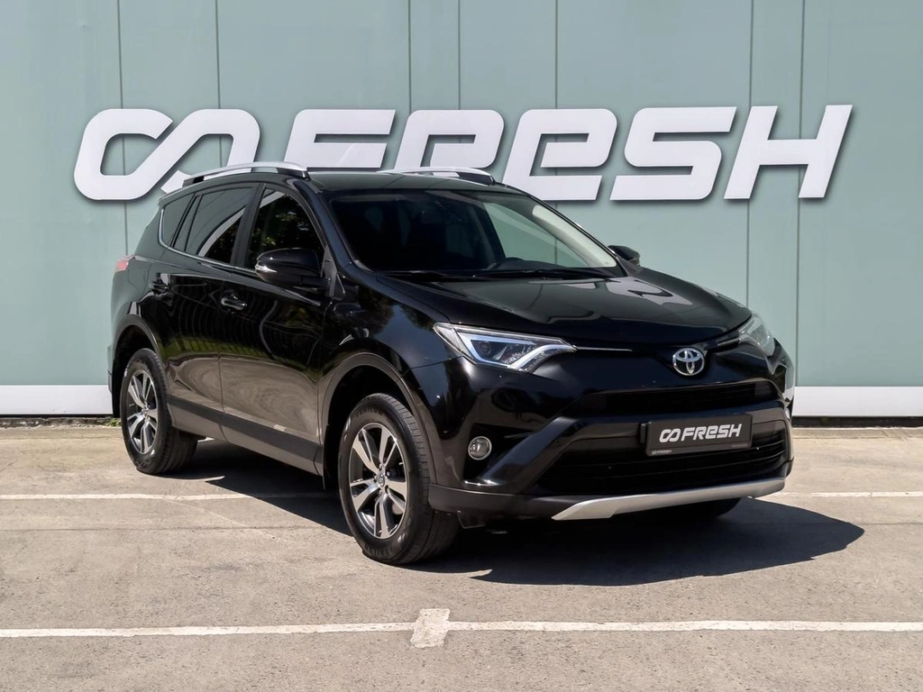 Внедорожник Toyota RAV4 2015 года, 1945000 рублей, Большой Сочи