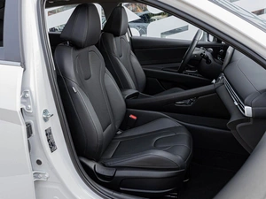 Седан Hyundai Elantra 2024 года, 2360000 рублей, Краснодар