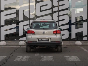 Внедорожник Volkswagen Tiguan 2015 года, 1169000 рублей, Краснодар