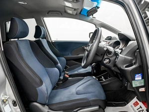 Хетчбэк Honda Fit 2010 года, 850000 рублей, Красноярск