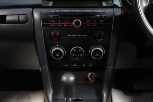 Хетчбэк Mazda Axela 2008 года, 439000 рублей, Новосибирск