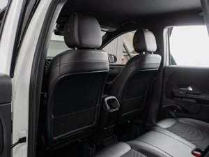 Хетчбэк Mercedes-benz B-класс 2019 года, 2200000 рублей, Тюмень
