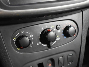 Седан Renault Logan 2017 года, 515000 рублей, Казань