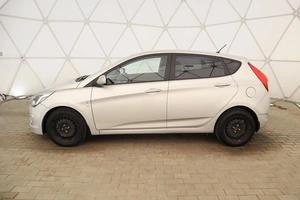 Хэтчбек Hyundai Solaris 2016 года, 1099000 рублей, Обнинск