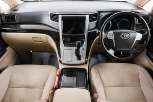 Минивэн Toyota Alphard 2012 года, 2429000 рублей, Красноярск