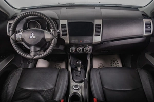 Внедорожник Mitsubishi Outlander 2011 года, 1299000 рублей, Томск