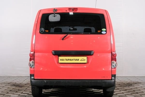 Минивэн Nissan NV200 2016 года, 1249000 рублей, Красноярск