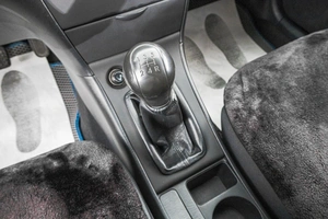 Седан Toyota Corolla 2002 года, 599000 рублей, Барнаул