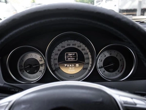 Седан Mercedes-benz C-класс 2011 года, 1300000 рублей, Большой Сочи