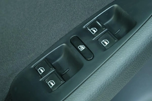 Седан Volkswagen Jetta 2013 года, 1039000 рублей, Омск