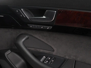 Седан Audi A8 2012 года, 2055000 рублей, Минеральные Воды