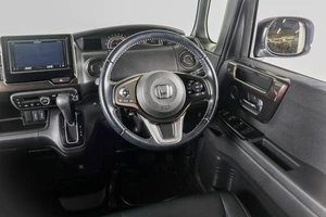 Хетчбэк Honda N-BOX 2018 года, 1399000 рублей, Пермь