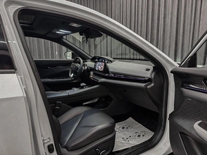 Лифтбек Changan UNI-V 2023 года, 2390000 рублей, Красноярск