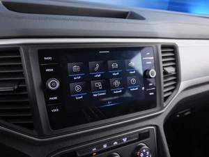 Внедорожник Volkswagen Teramont 2023 года, 3599046 рублей, Москва