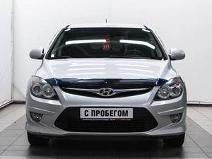 Хетчбэк Hyundai i30 2011 года, 850000 рублей, Красноярск