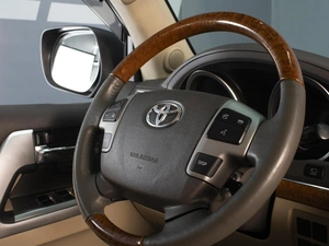 Внедорожник Toyota Land Cruiser 2012 года, 3440000 рублей, Омск