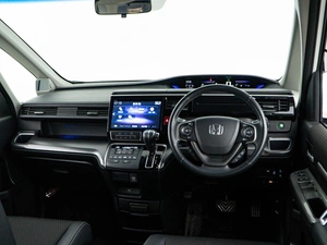 Минивэн Honda Stepwgn Spada 2019 года, 2679050 рублей, Москва