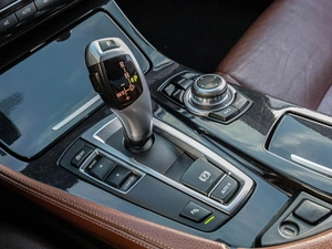 Седан BMW 5 серия 2013 года, 2045000 рублей, Краснодар