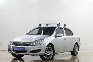 Седан Opel Astra 2010 года, 579000 рублей, Новокузнецк