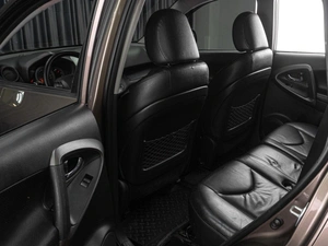 Внедорожник Toyota RAV4 2010 года, 1349000 рублей, Тюмень
