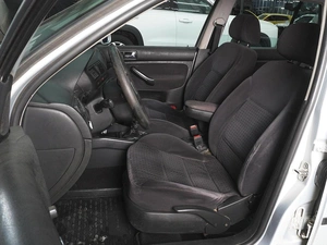 Хетчбэк Volkswagen Golf 1999 года, 390000 рублей, Ростов-на-Дону