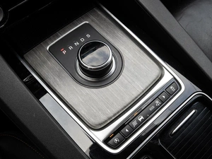 Внедорожник Jaguar F-Pace 2016 года, 2499000 рублей, Краснодар