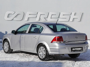 Седан Opel Astra 2010 года, 619000 рублей, Волгоград