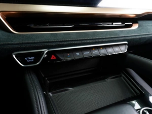 Внедорожник Geely Monjaro 2023 года, 3399000 рублей, Тюмень