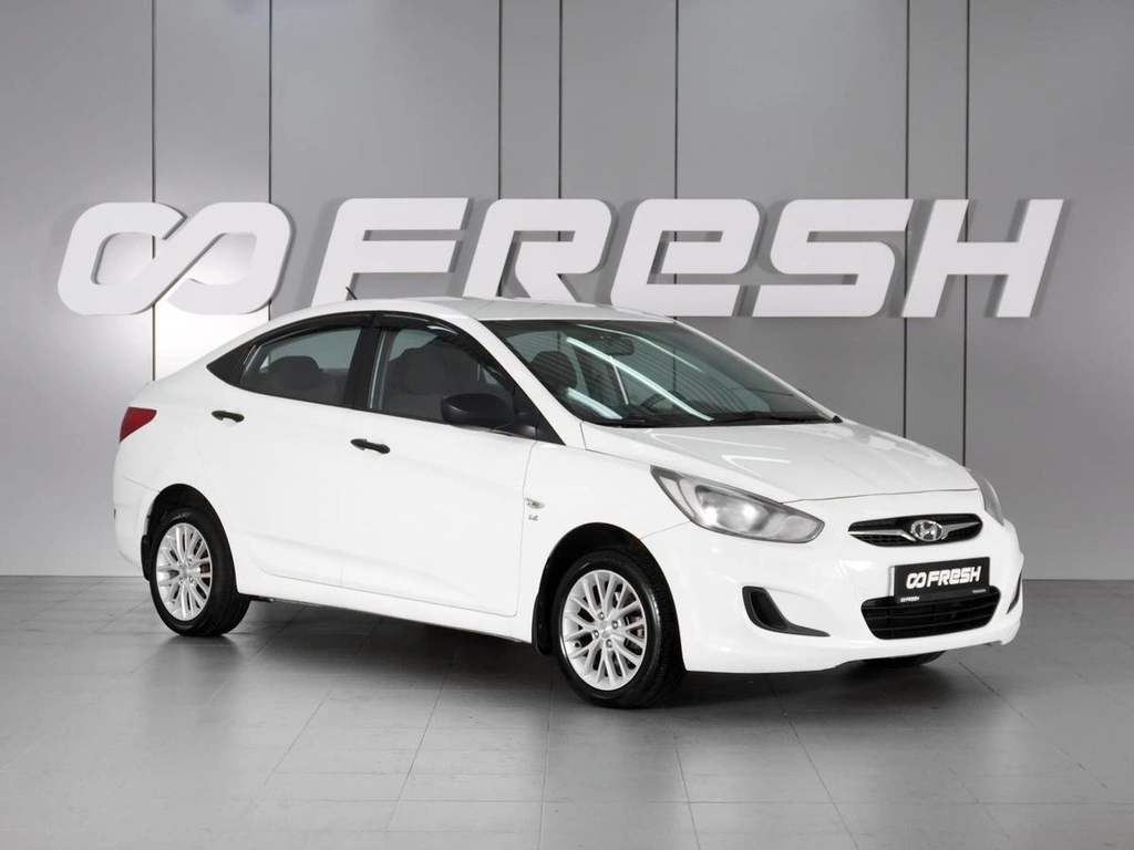 Седан Hyundai Solaris 2012 года, 938000 рублей, Минеральные Воды