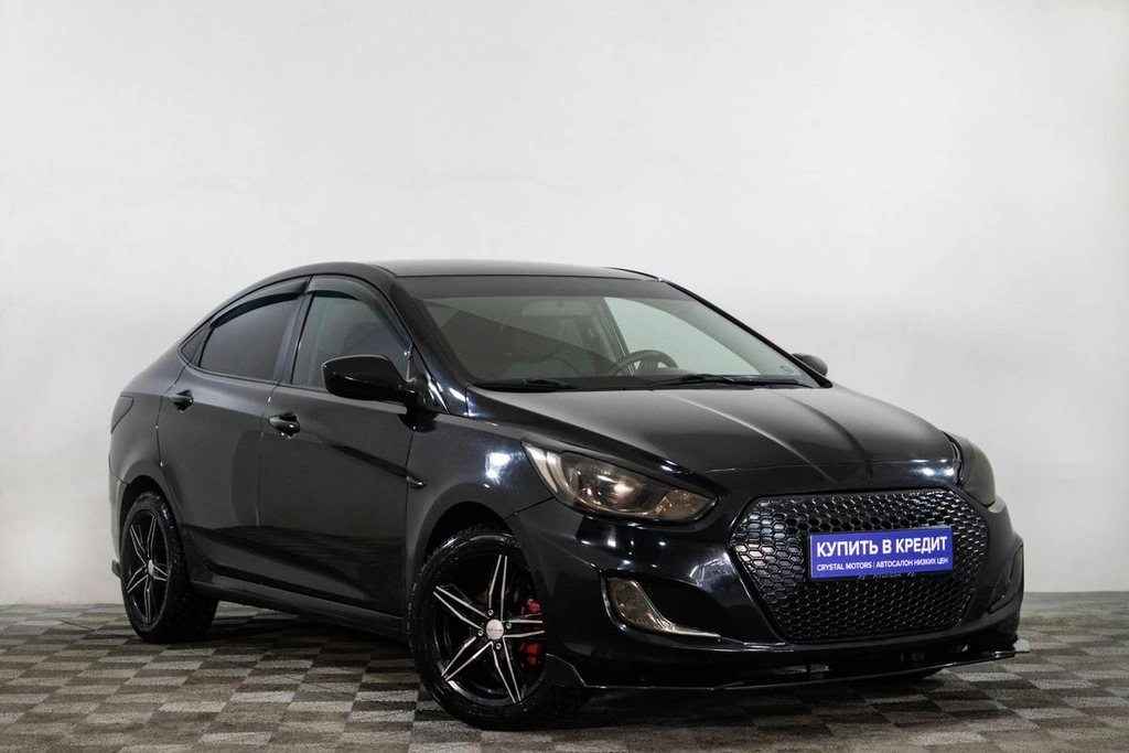 Хетчбэк Hyundai Solaris 2012 года, 889000 рублей, Сургут