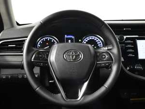 Седан Toyota Camry 2019 года, 2743100 рублей, Казань