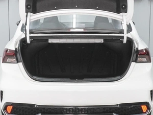 Седан Kia K3 2023 года, 2350000 рублей, Ростов-на-Дону