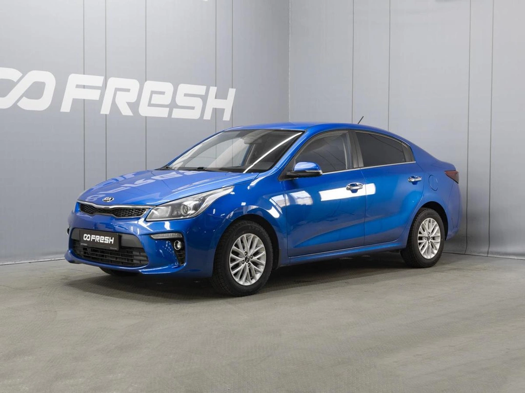 Седан Kia Rio 2020 года, 1450000 рублей, Омск