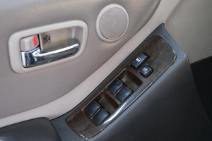 Внедорожник Toyota Highlander 2002 года, 1099000 рублей, Омск