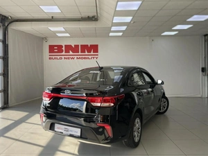Седан Kia Rio 2018 года, 1270000 рублей, Смоленск
