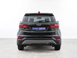 Внедорожник Hyundai Santa Fe 2017 года, 2374444 рублей, Москва