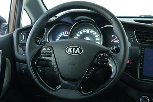 Хетчбэк Kia Ceed 2012 года, 949000 рублей, Омск
