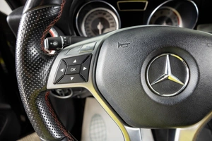 Седан Mercedes-benz CLA-класс 2014 года, 1739000 рублей, Пермь