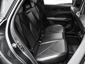 Лифтбек Changan UNI-V 2023 года, 2299000 рублей, Кирилловка