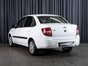 Седан ВАЗ (LADA) Granta 2016 года, 650000 рублей, Волгоград